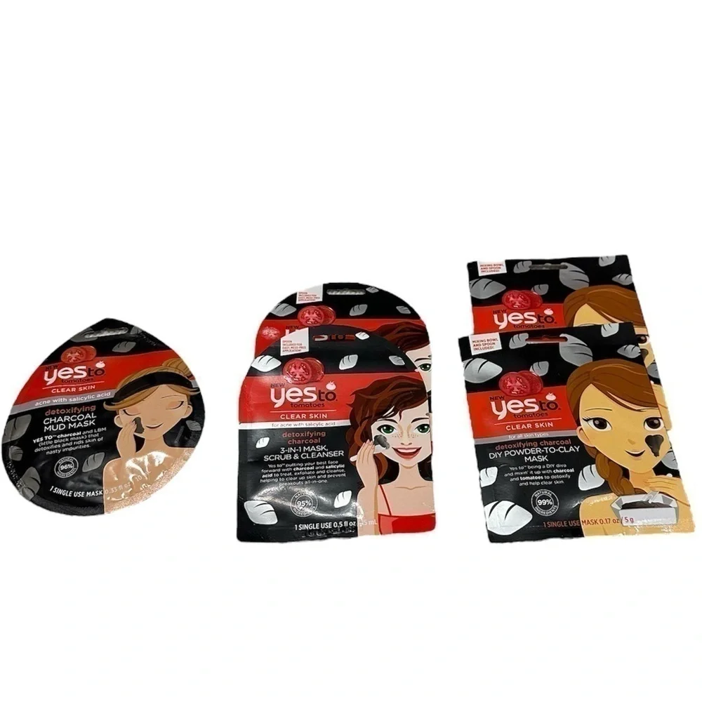YesTo Pack of 5 Face Masks- Clay and charcoal - Acne Clearer